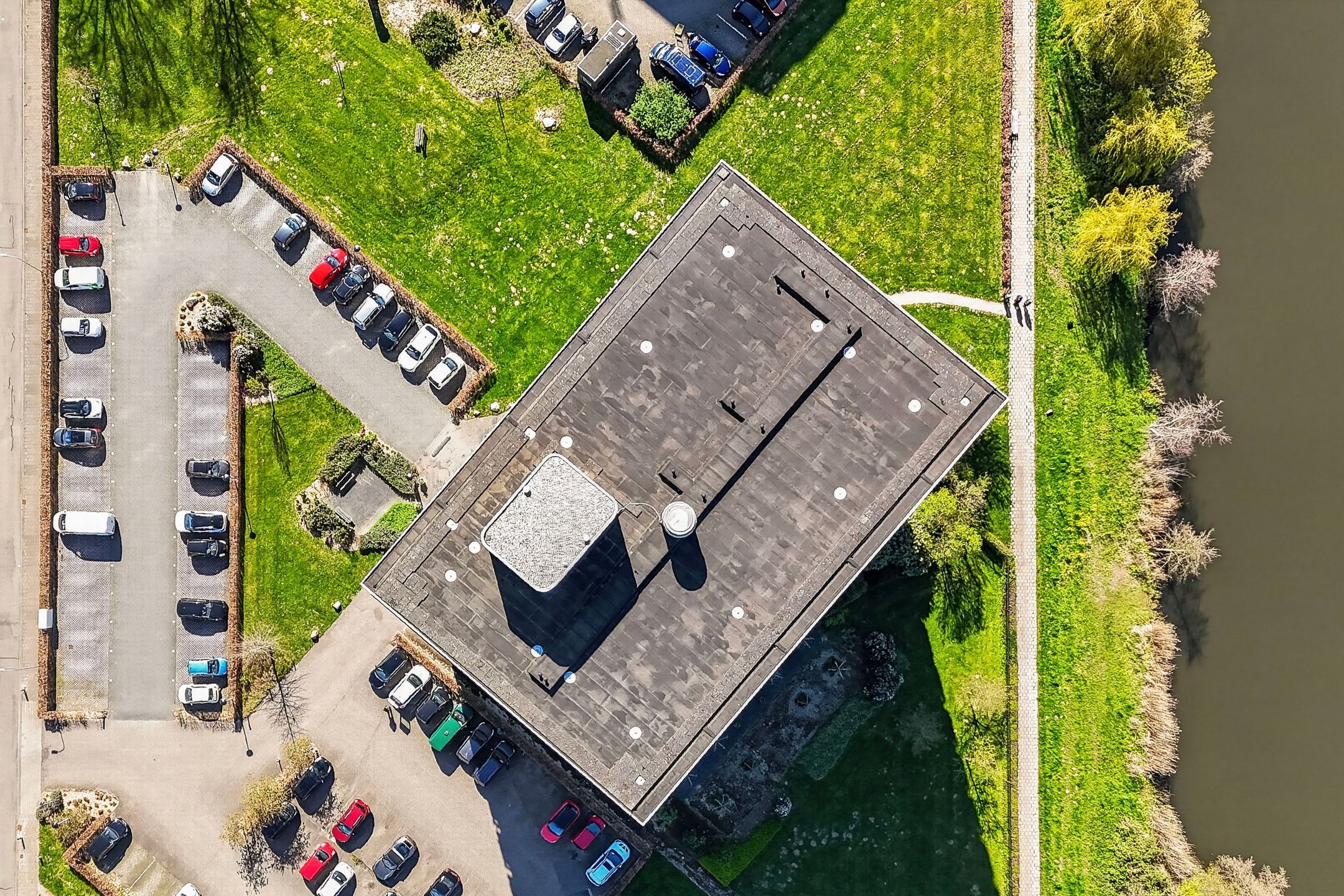 Foto 27 van Aalscholversingel 316