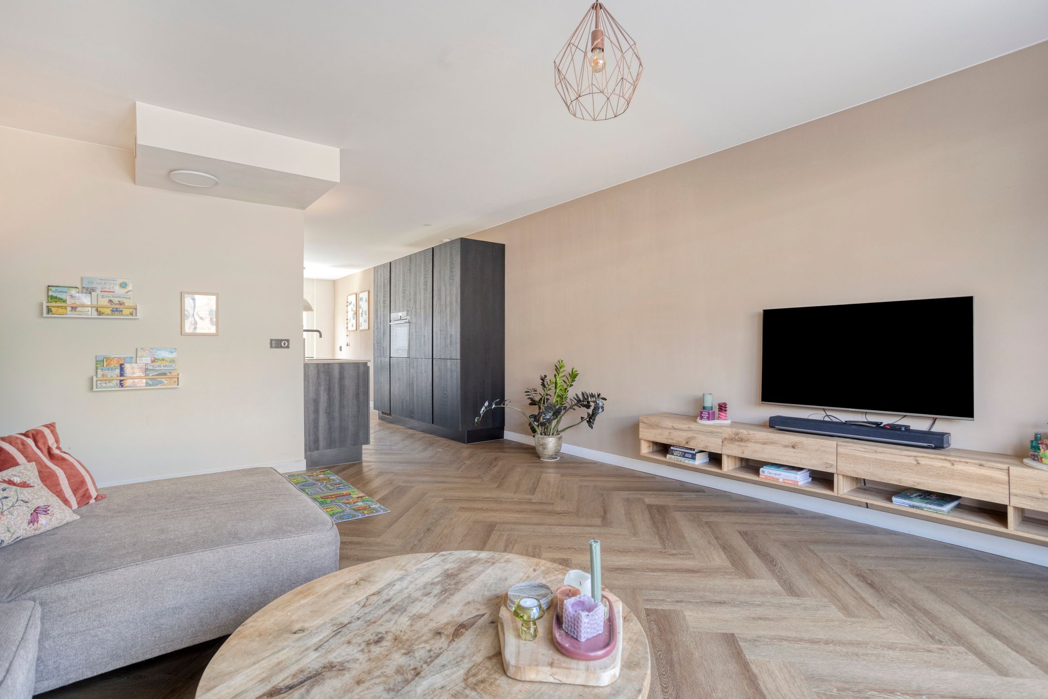 Foto 15 van Robert Stolzhof 199