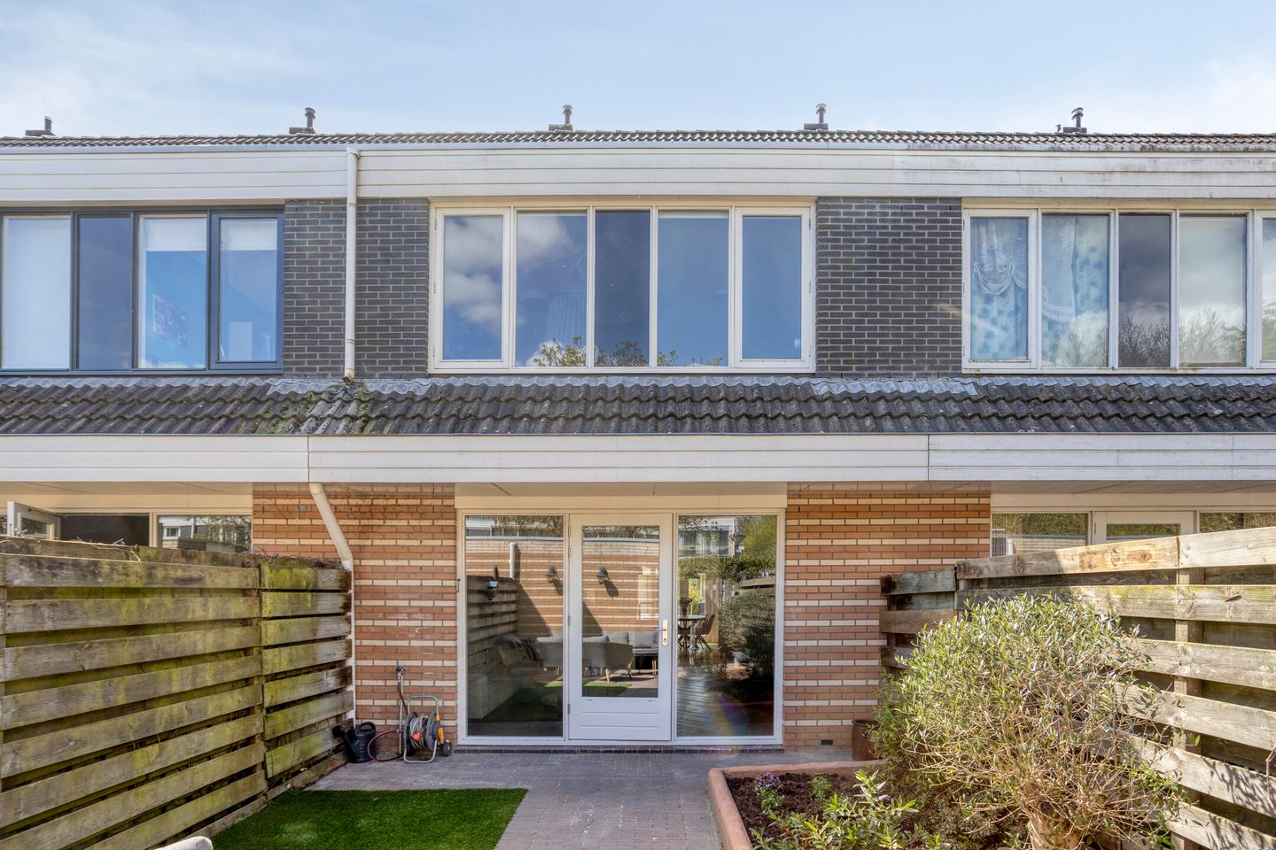 Foto 34 van Robert Stolzhof 199