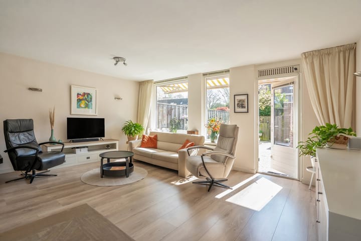 Foto 4 van Wiepkje Barendrechtlaan 28