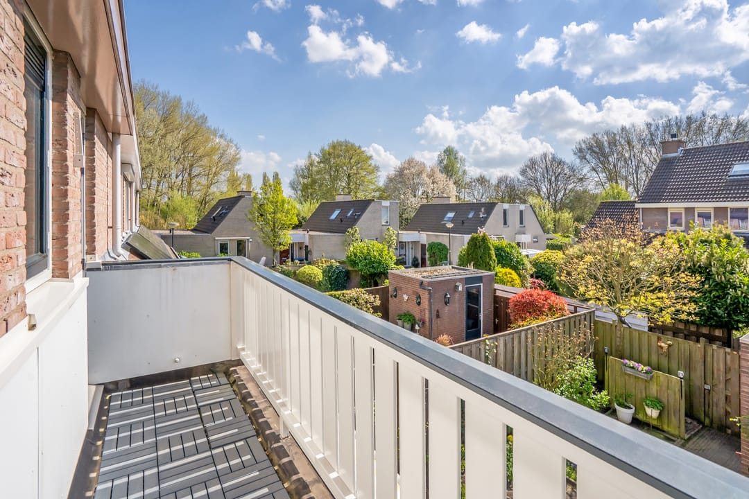 Spacious Family Home in Child-Friendly Hoekpolder Neighborhood — 22