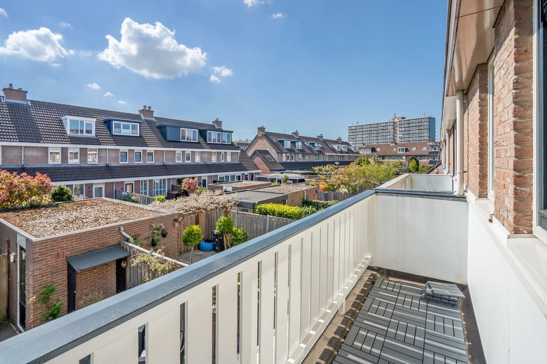 Spacious Family Home in Child-Friendly Hoekpolder Neighborhood — 23