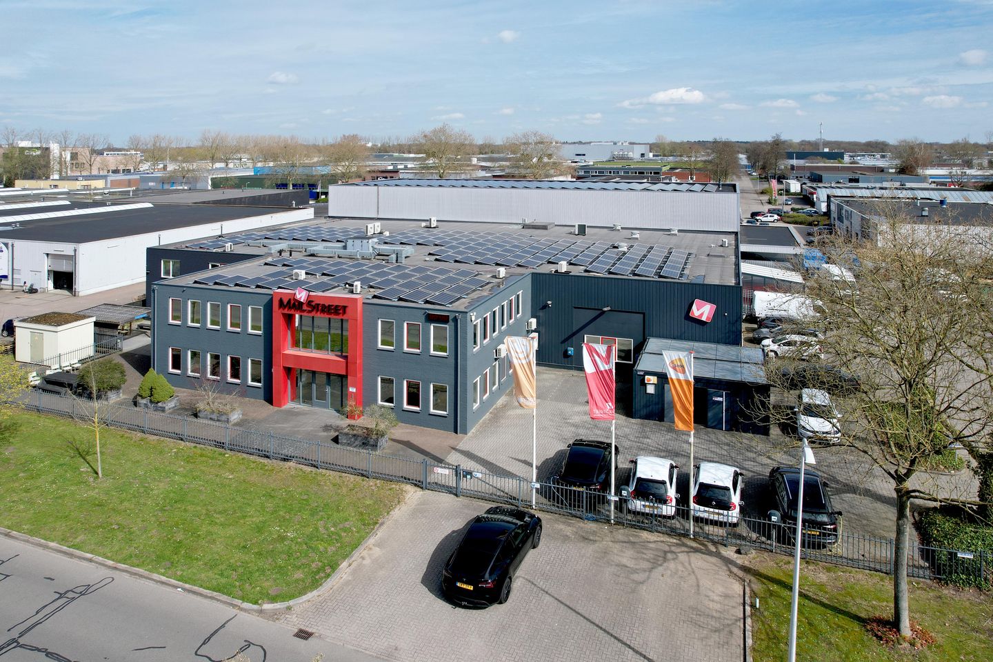 View photo 1 of Lübeckstraat 7