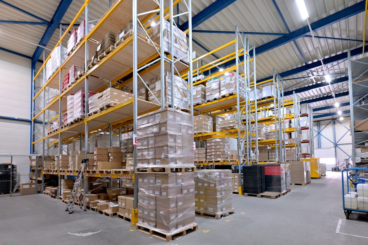 View photo 2 of Lübeckstraat 7