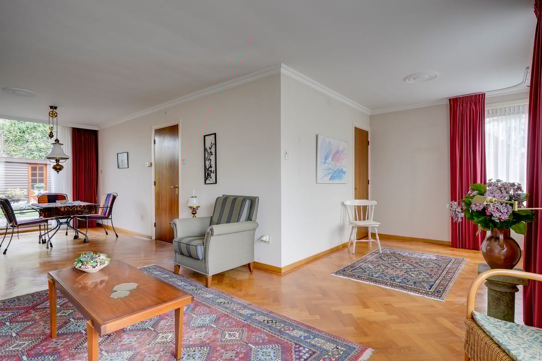 Foto 17 van Linnaeuslaan 8