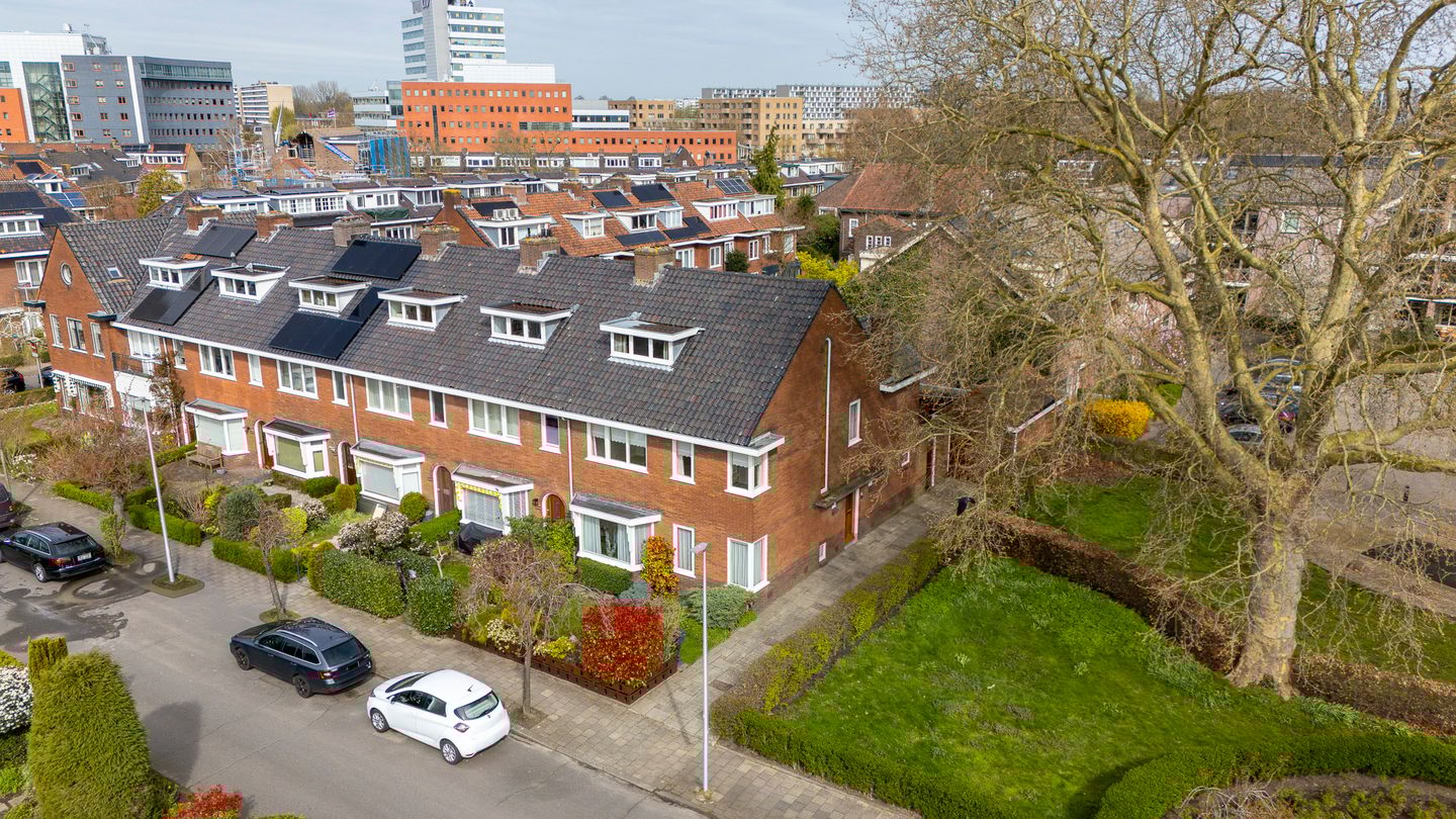 Foto 55 van Linnaeuslaan 8