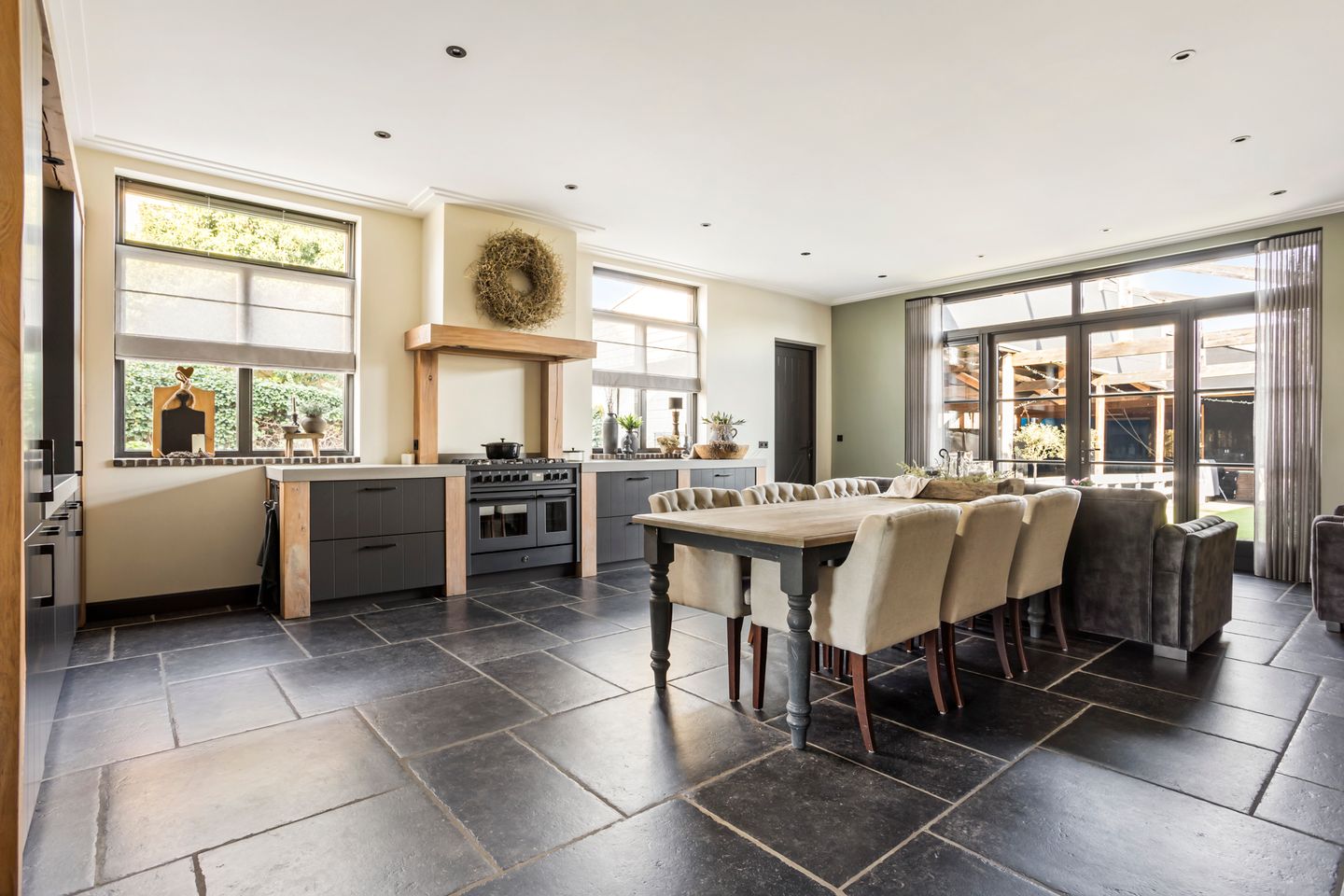 Foto 4 van Moerdijkstraat 25