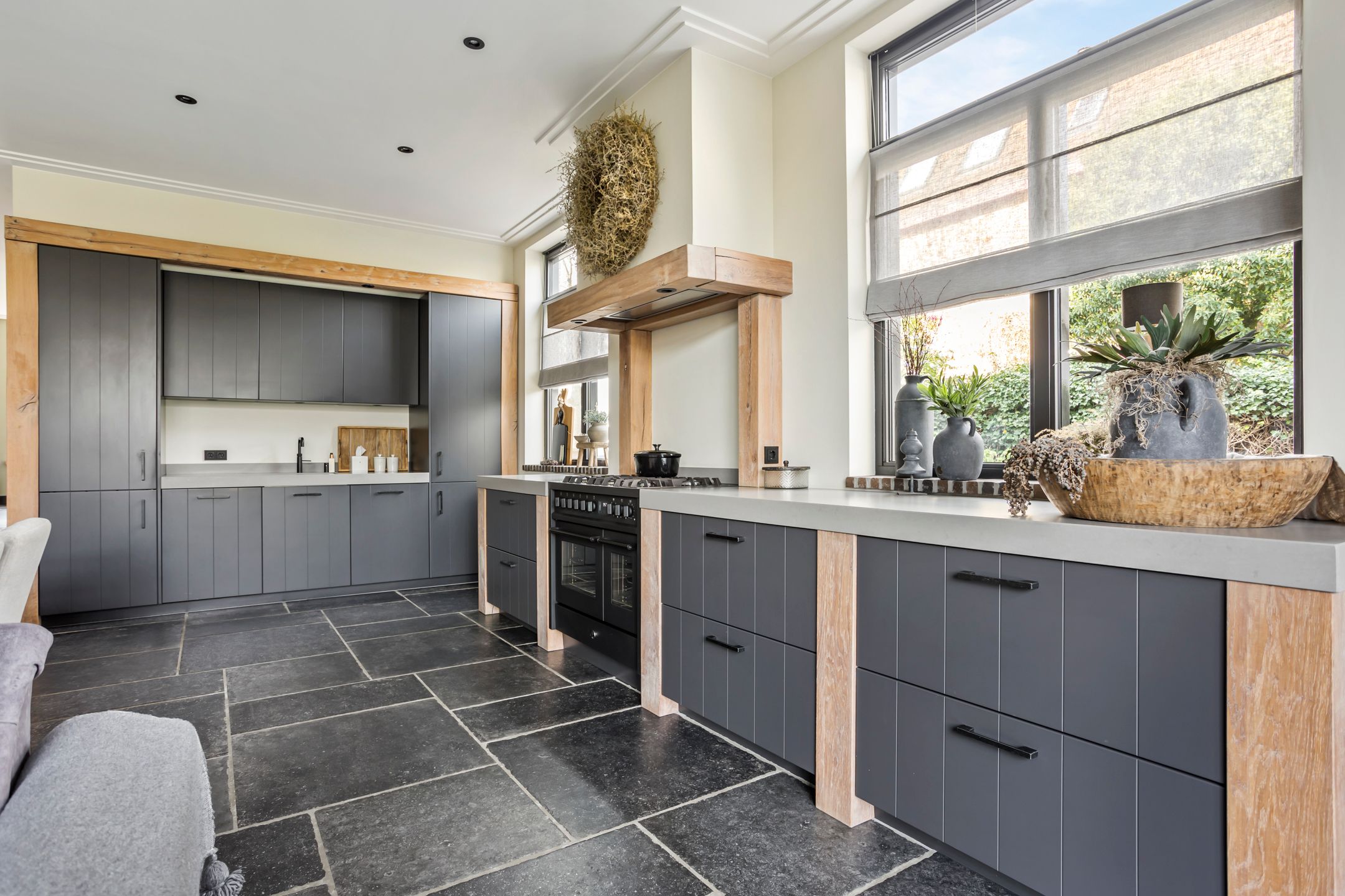 Foto 15 van Moerdijkstraat 25