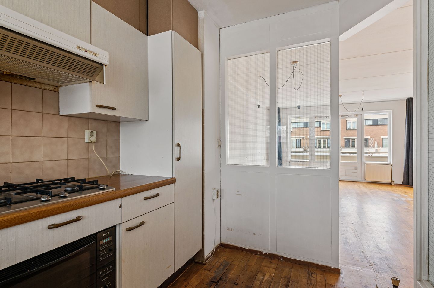 Spacious 3-bedroom maisonette with sunny west-facing balcony in Haarlem — 19