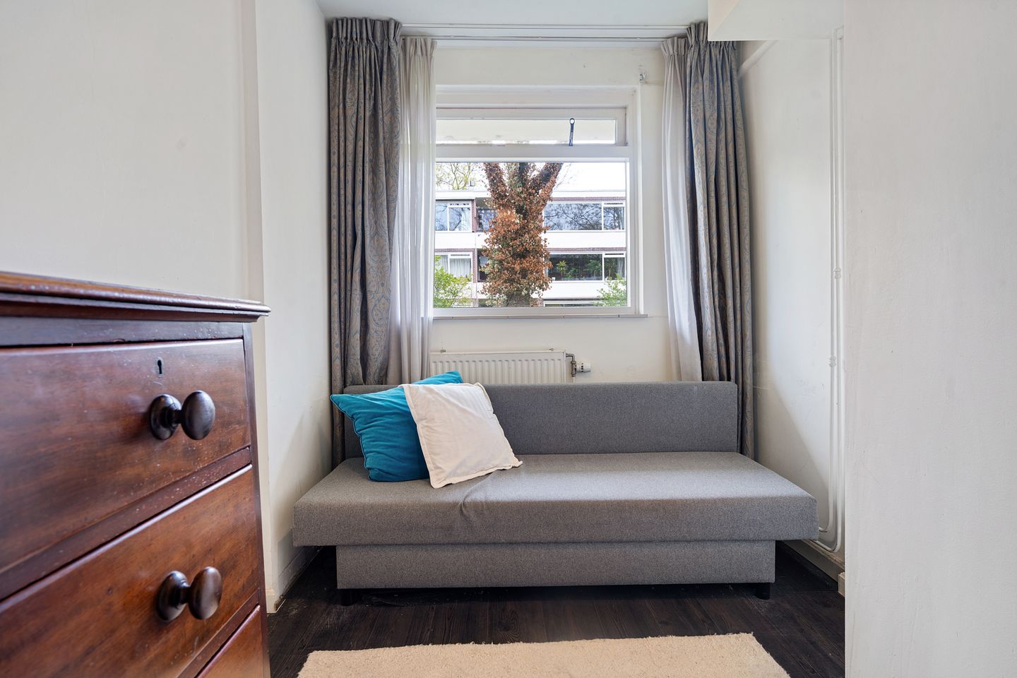 Photo 14 of Van der Waalsstraat 24