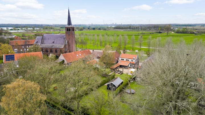 Foto 2 van Dorpsstraat 32