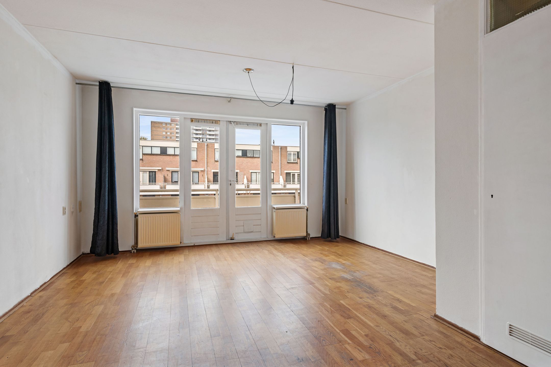 Spacious 3-bedroom maisonette with sunny west-facing balcony in Haarlem — 12