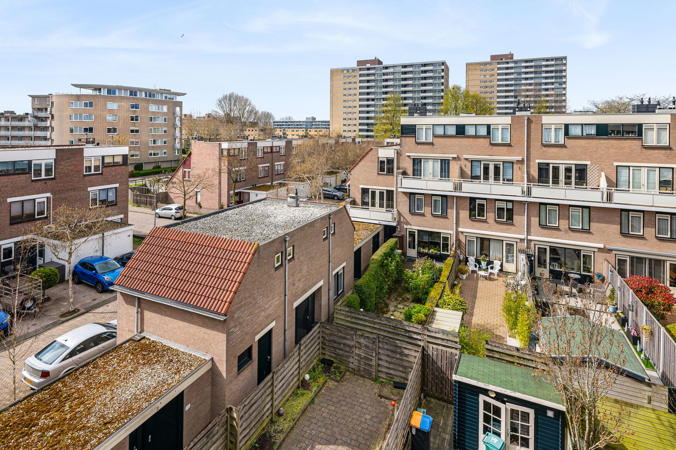 Spacious 3-bedroom maisonette with sunny west-facing balcony in Haarlem — 30