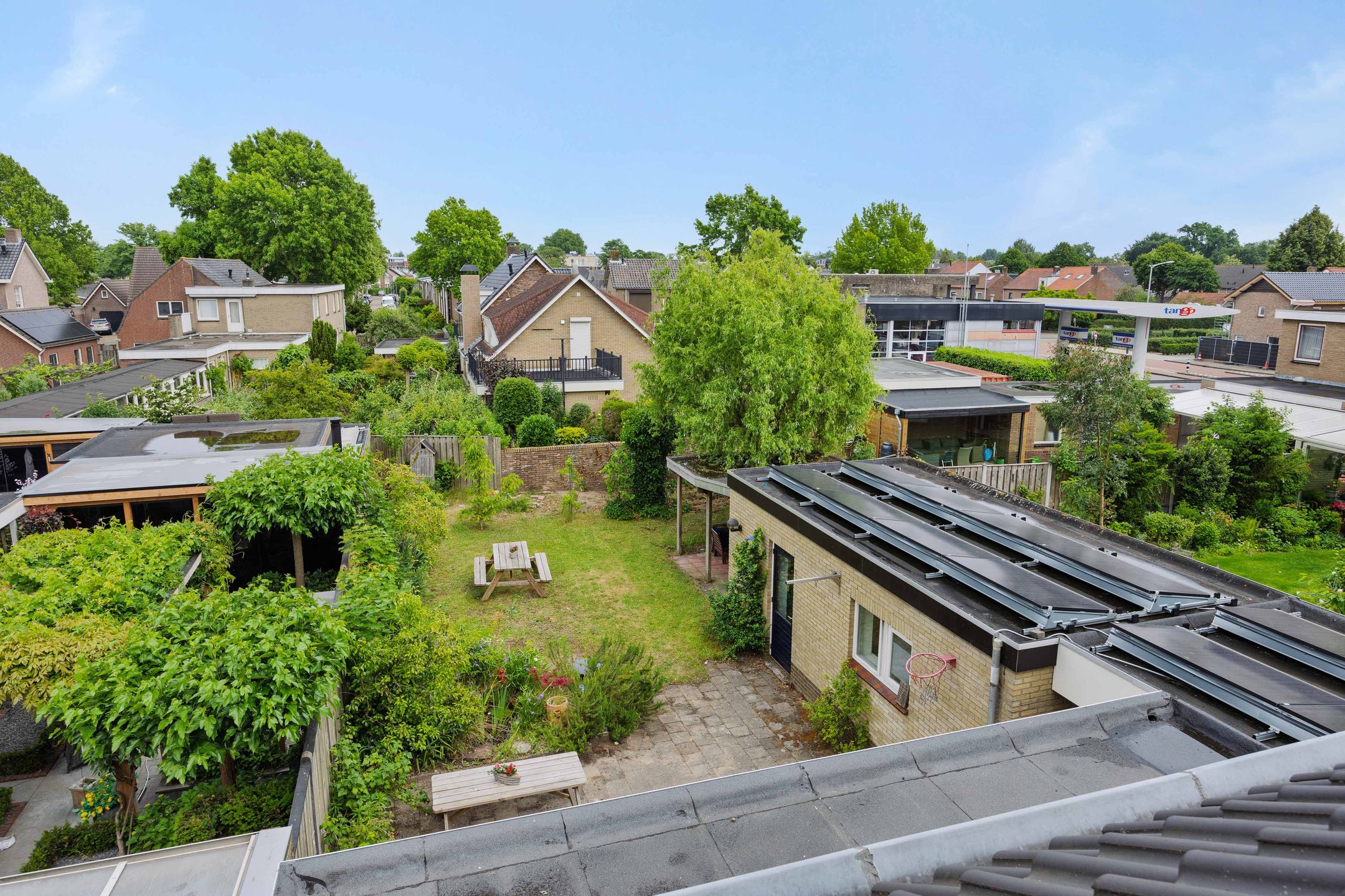 Foto 30 van Azaleastraat 3