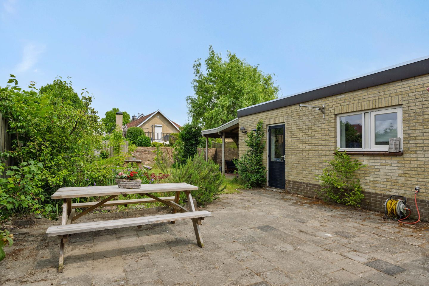 Foto 29 van Azaleastraat 3