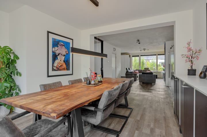 Foto 2 van Azaleastraat 3