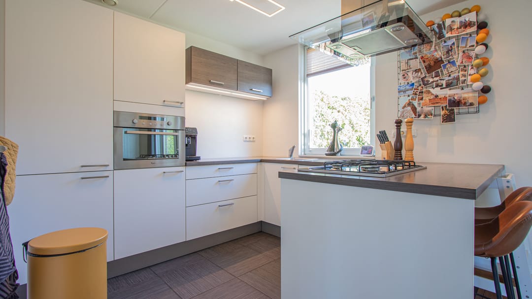 Photo 2 of Oranjelaan 2