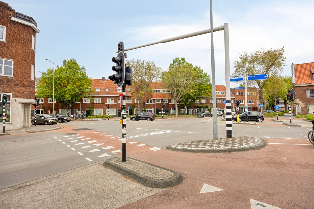 Characterful 1930s terraced home in the heart of Eindhoven's Vonderkwartier — 31