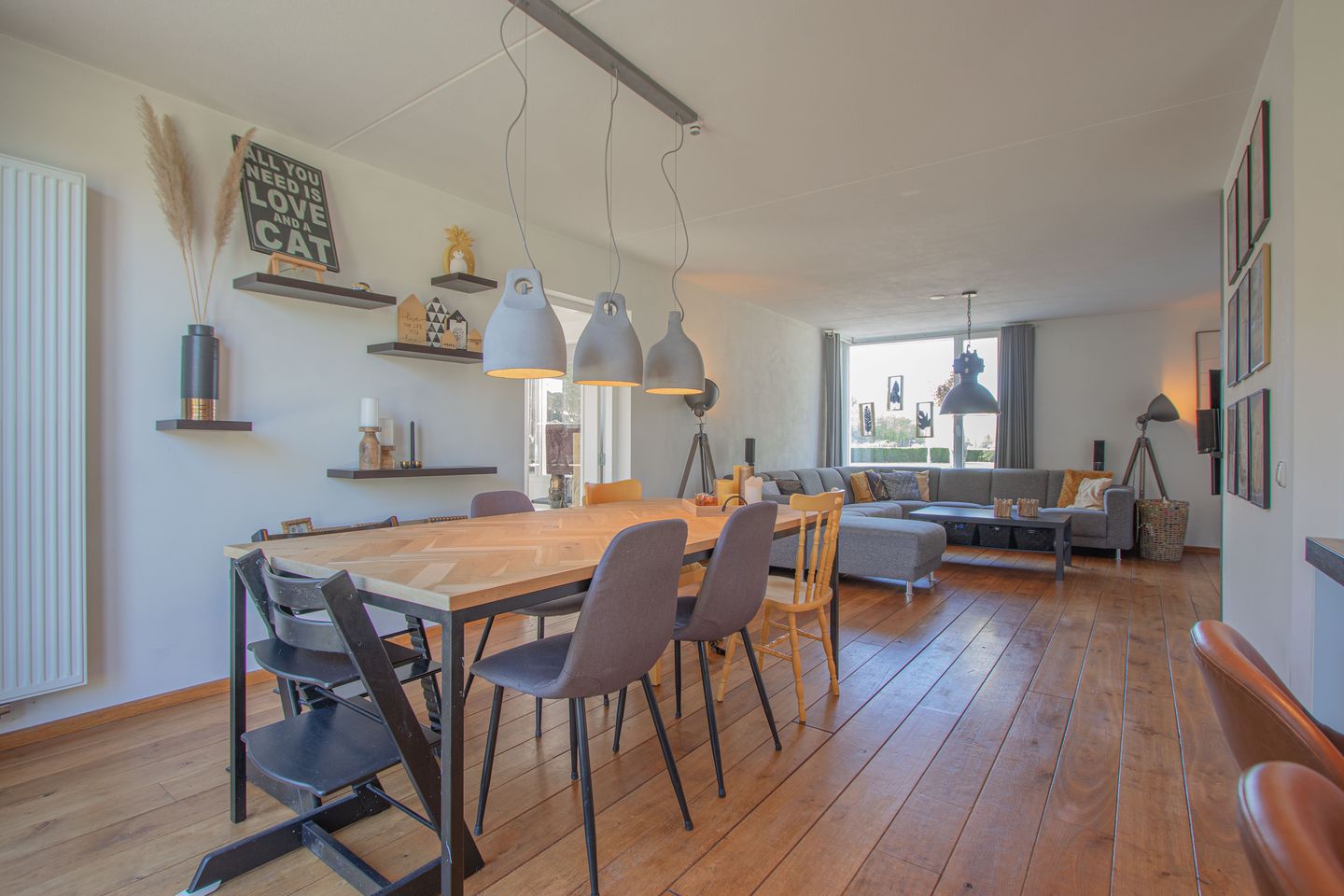 Photo 5 of Oranjelaan 2