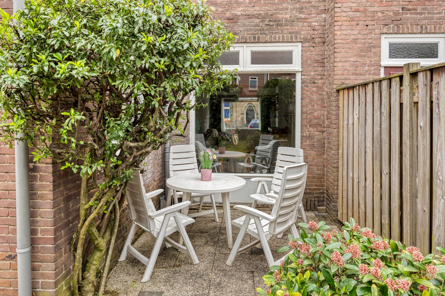 Characterful 1930s terraced home in the heart of Eindhoven's Vonderkwartier — 25