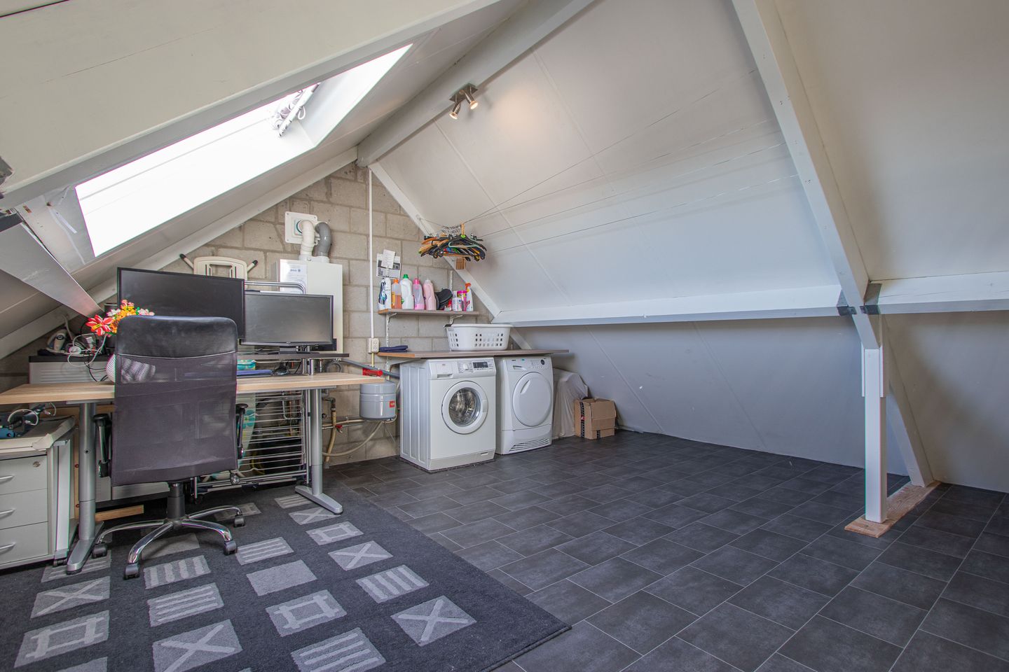 Photo 25 of Oranjelaan 2