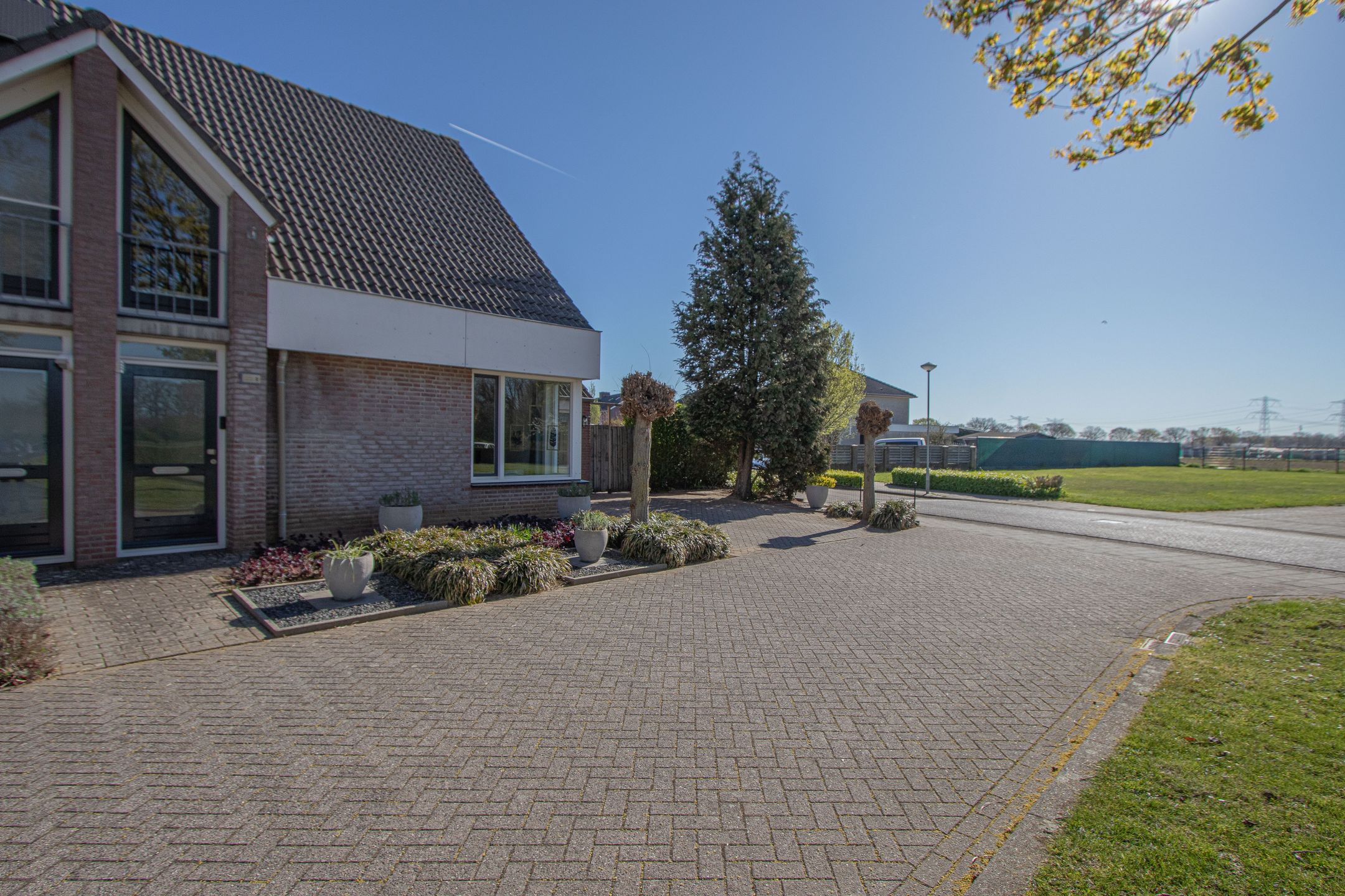 Photo 36 of Oranjelaan 2