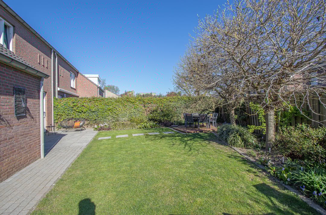 Photo 31 of Oranjelaan 2