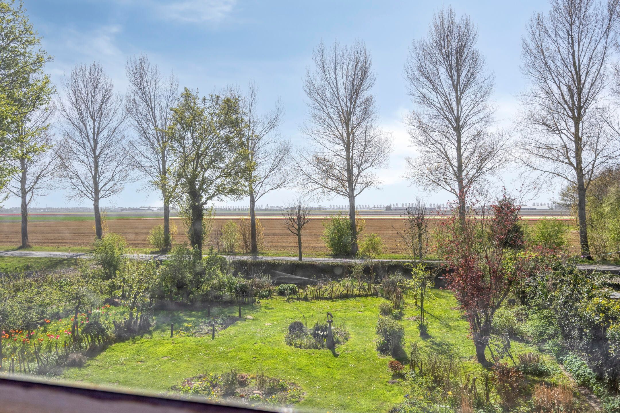 Foto 30 van Onderduikerspad 14-B