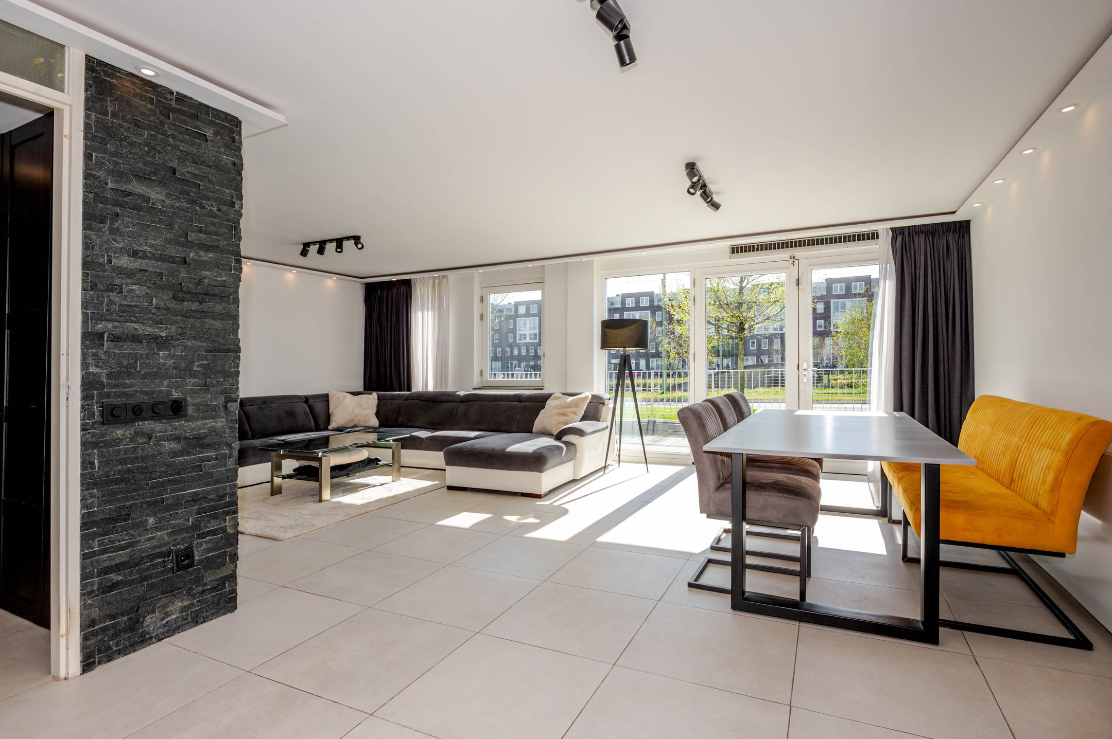 Foto 9 van Laan van Wateringse Veld 1066