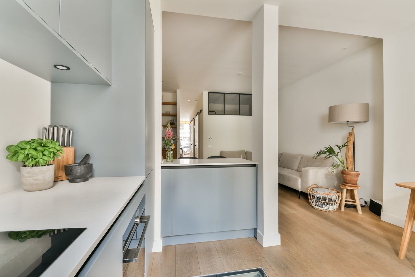 Foto 14 van Van Ostadestraat 32-H