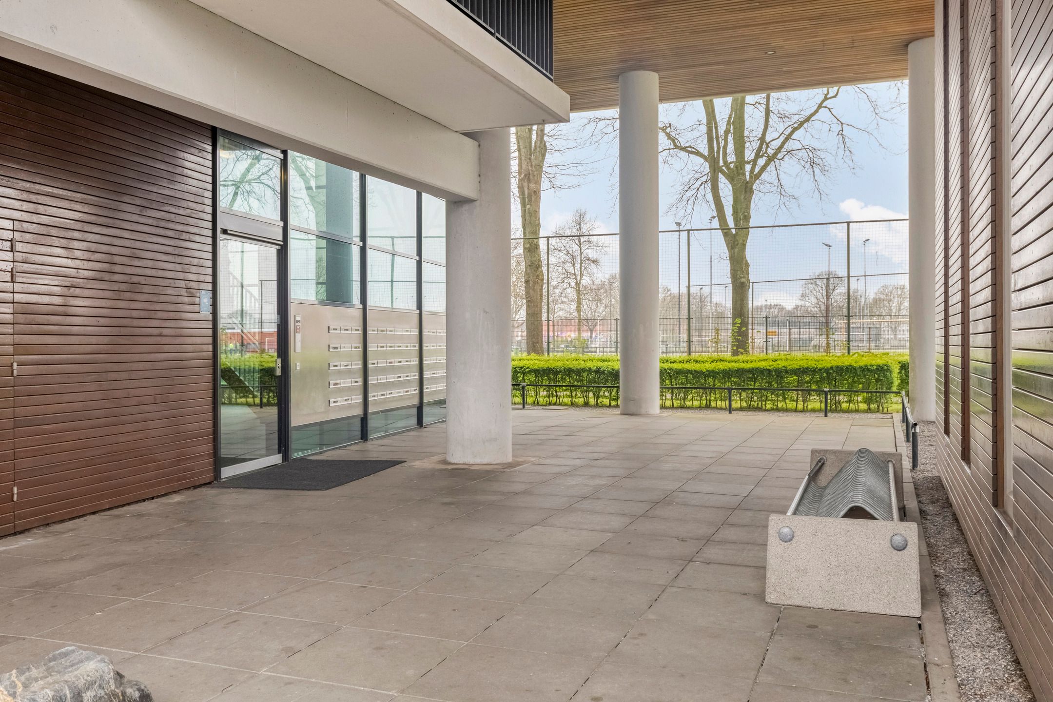 Foto 36 van Ringbaan-Zuid 240