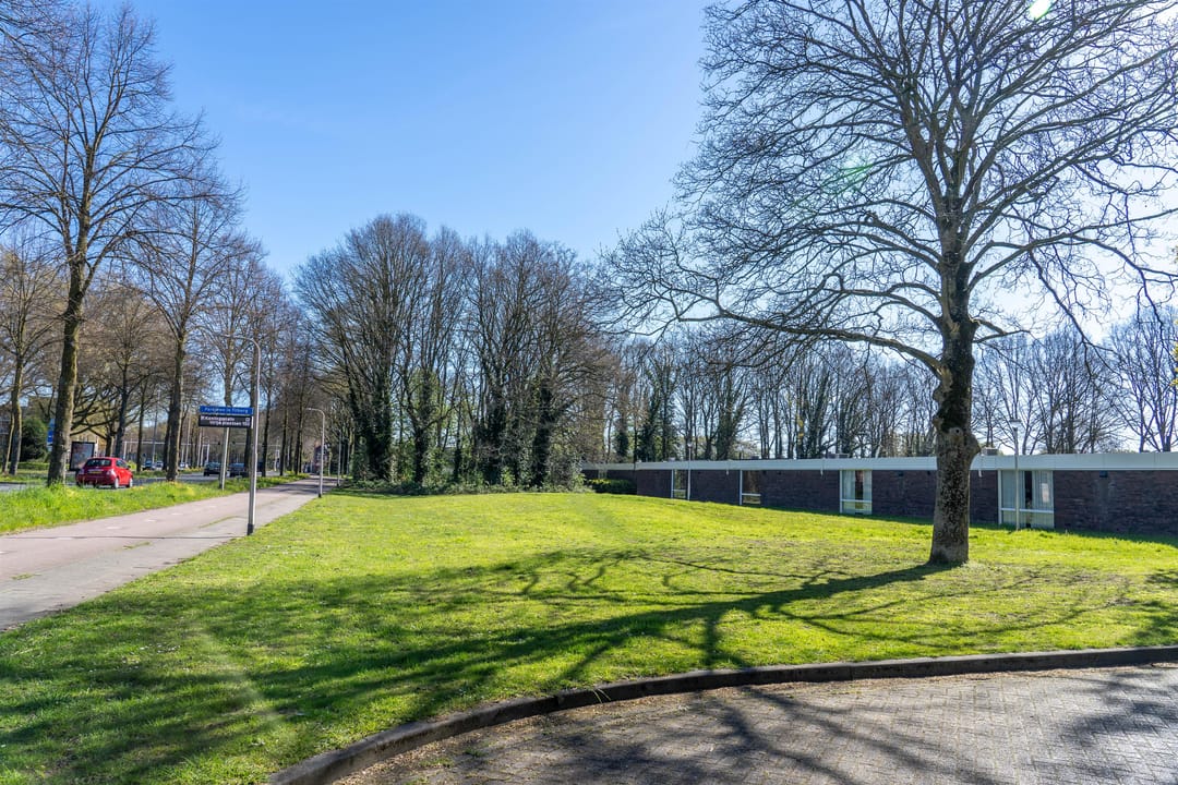 Foto 38 van Ringbaan-Zuid 240