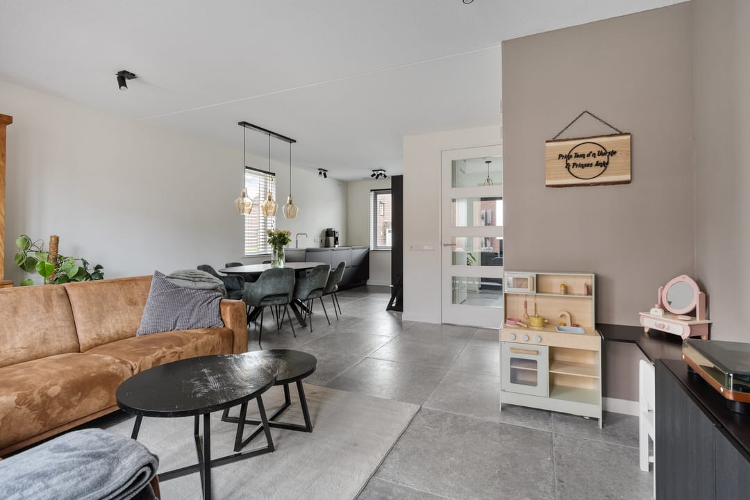 Foto 16 van Irenestraat 46