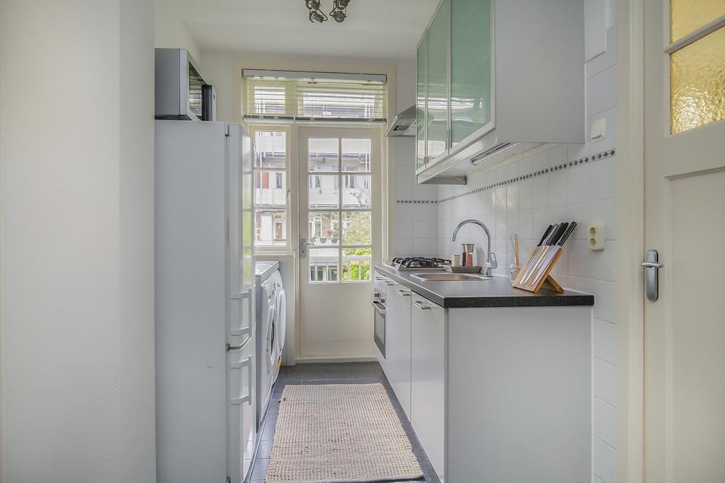 Foto 8 van Abbenesstraat 16-1