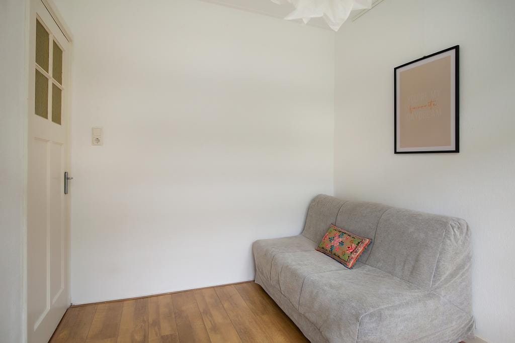 Foto 15 van Abbenesstraat 16-1