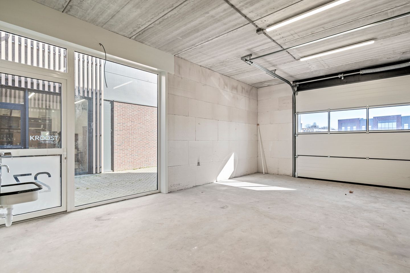 View photo 4 of Anna van Hoëvellstraat 25