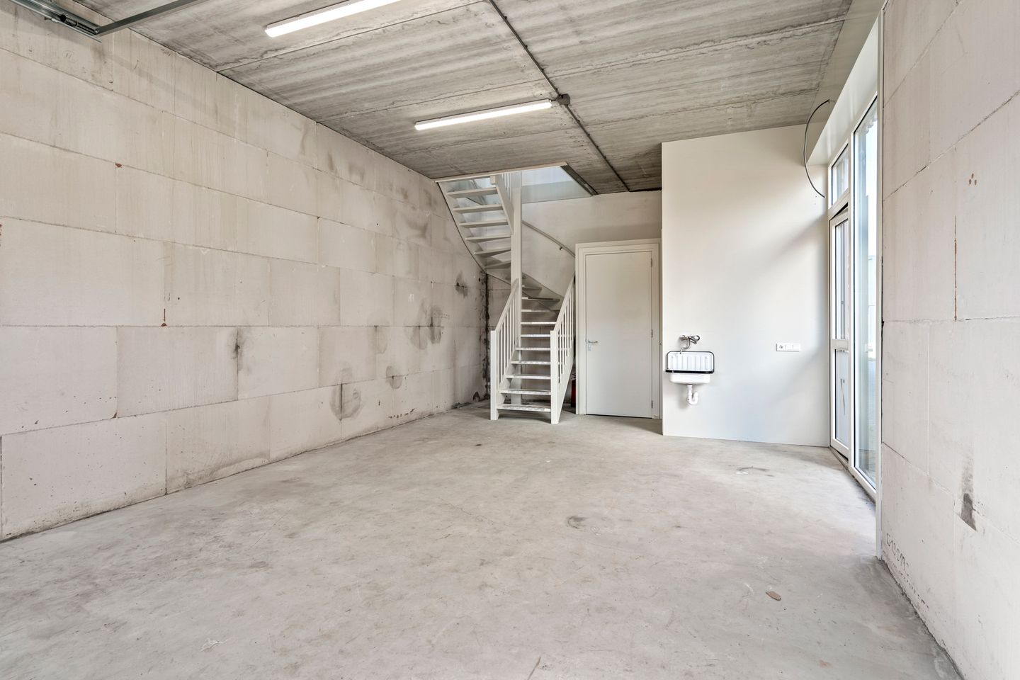 View photo 5 of Anna van Hoëvellstraat 25