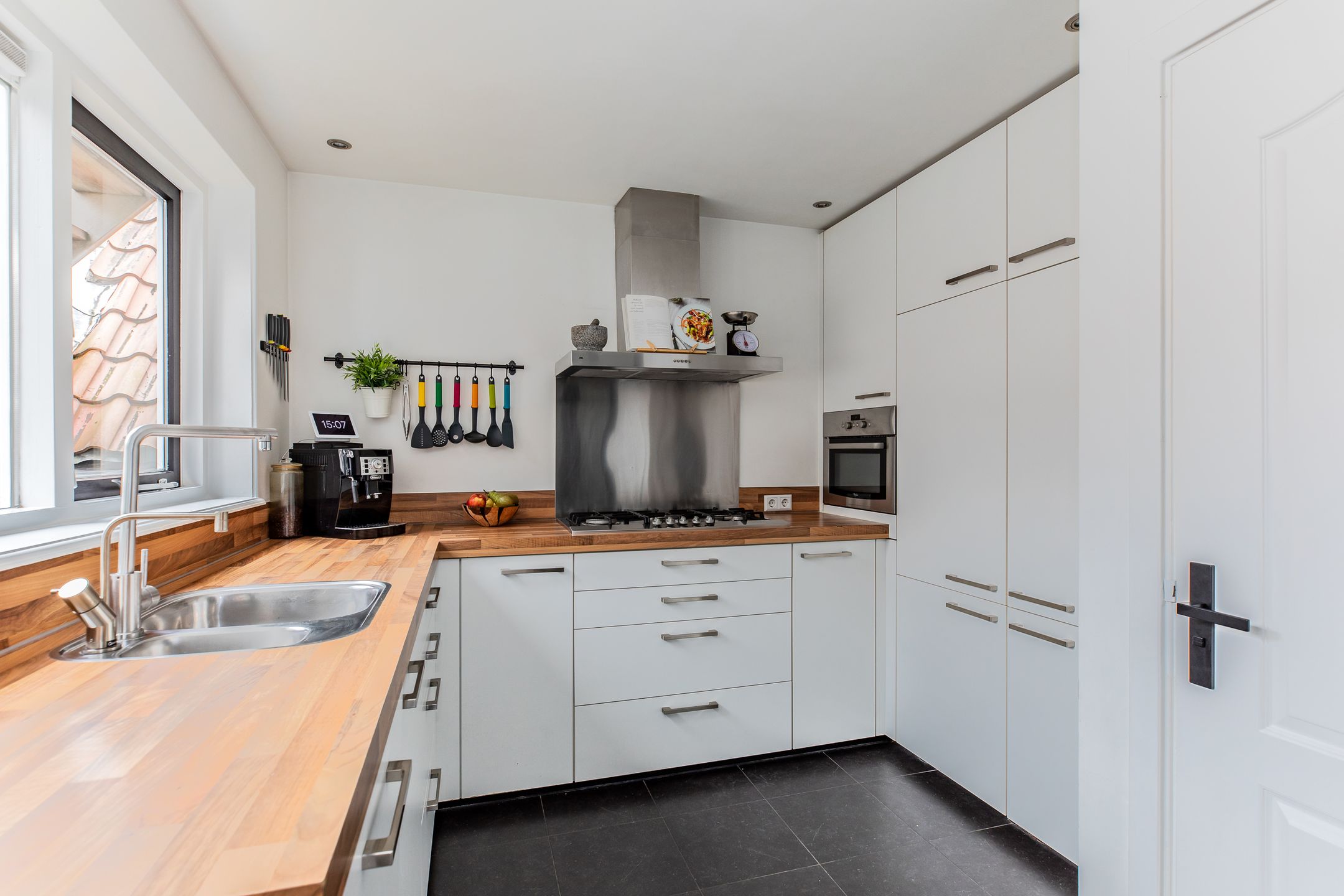 Photo 6 of Breedstraat 23