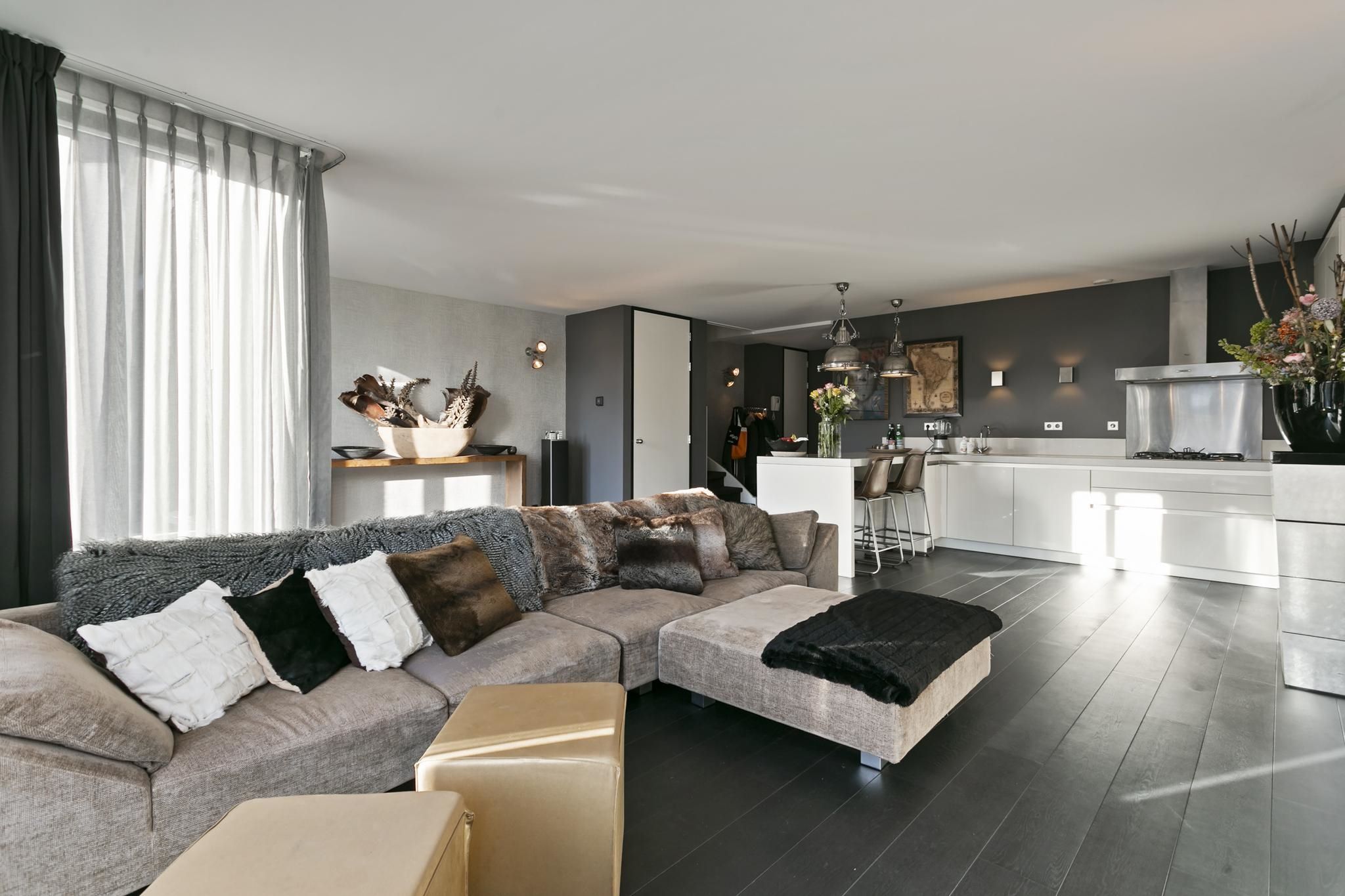 Foto 6 van Treubstraat 4