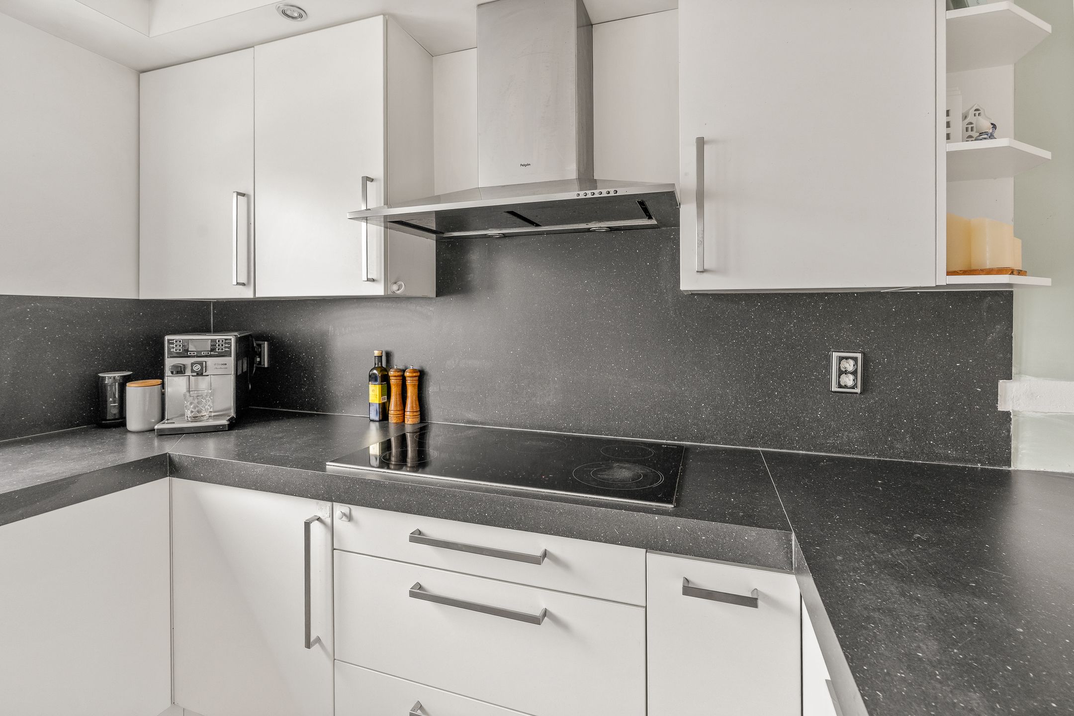 Foto 12 van Nereusburg 94