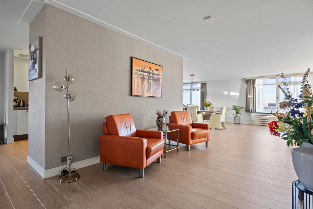 Photo 11 of Burgemeester Steinbachstraat 25