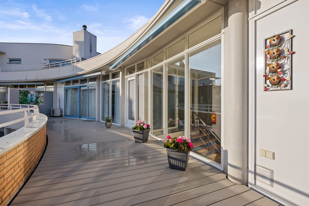 Photo 16 of Burgemeester Steinbachstraat 25