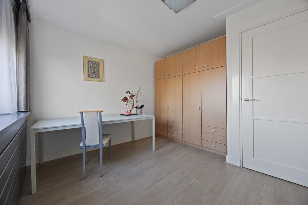 Photo 32 of Burgemeester Steinbachstraat 25