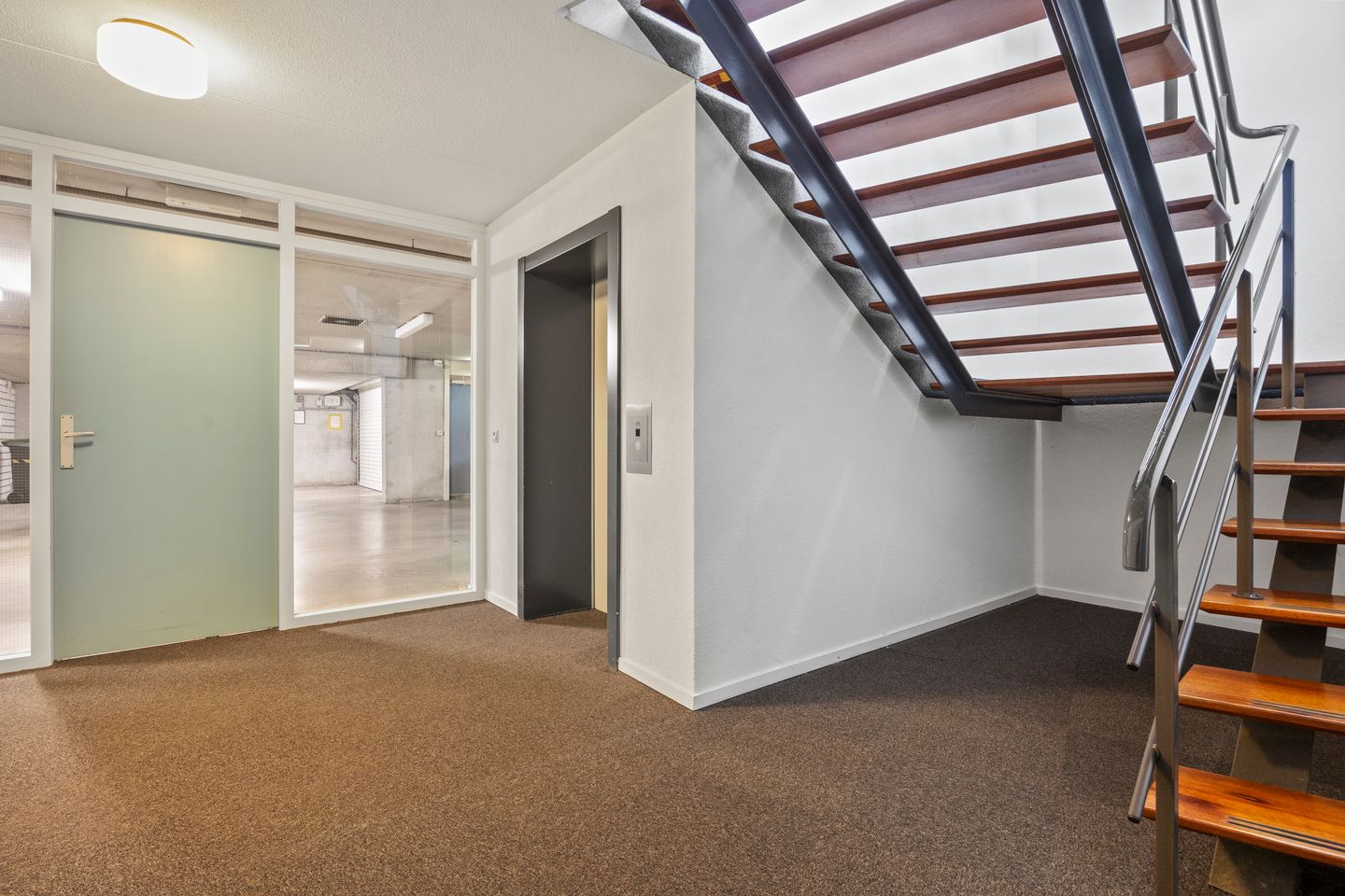 Photo 40 of Burgemeester Steinbachstraat 25