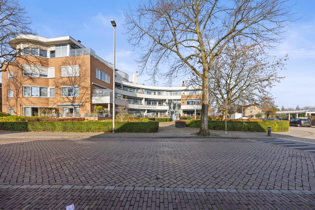 Photo 46 of Burgemeester Steinbachstraat 25