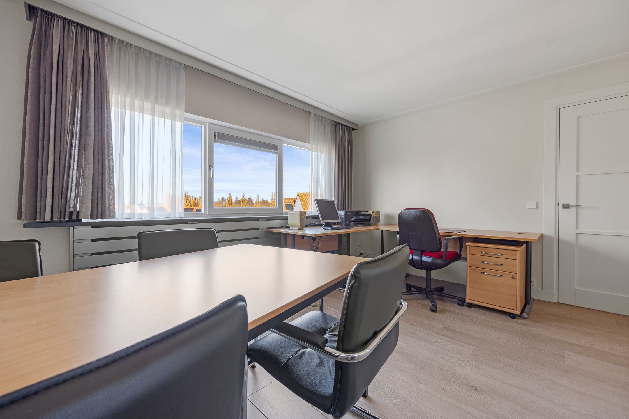 Photo 36 of Burgemeester Steinbachstraat 25