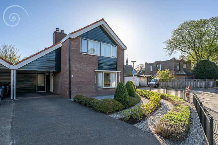 Dirkdoensweg 4