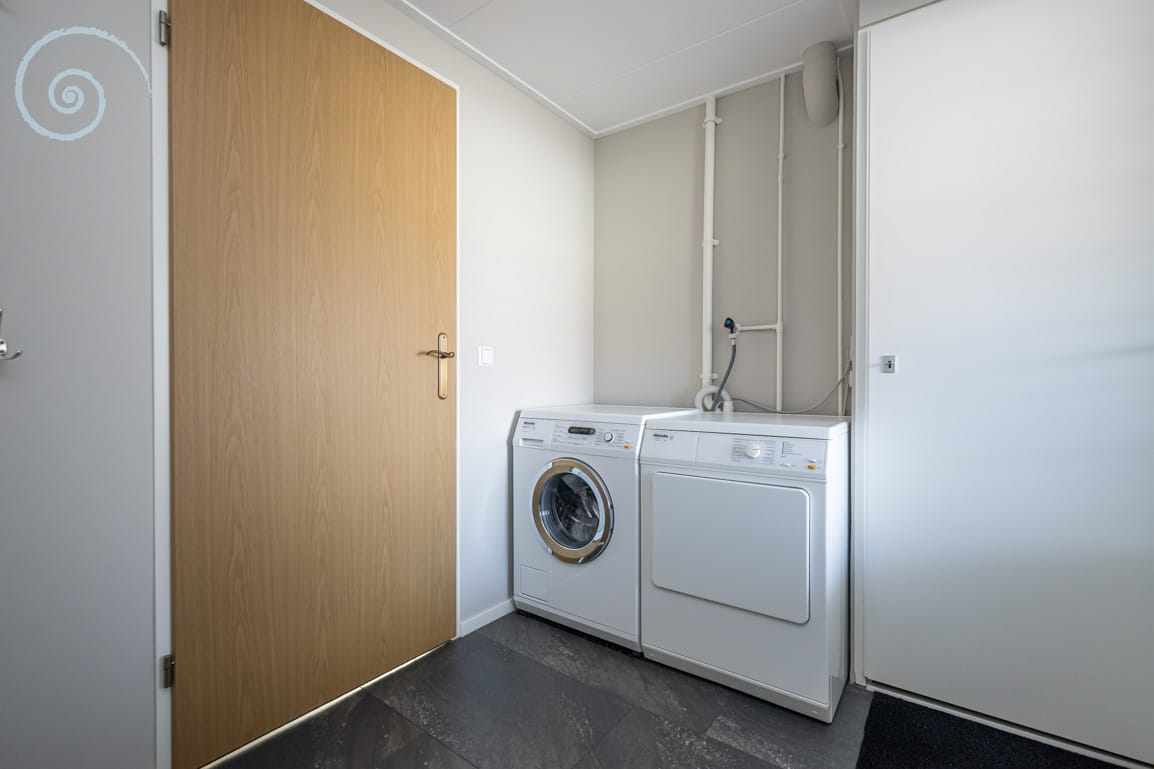 Foto 21 van Dirkdoensweg 4