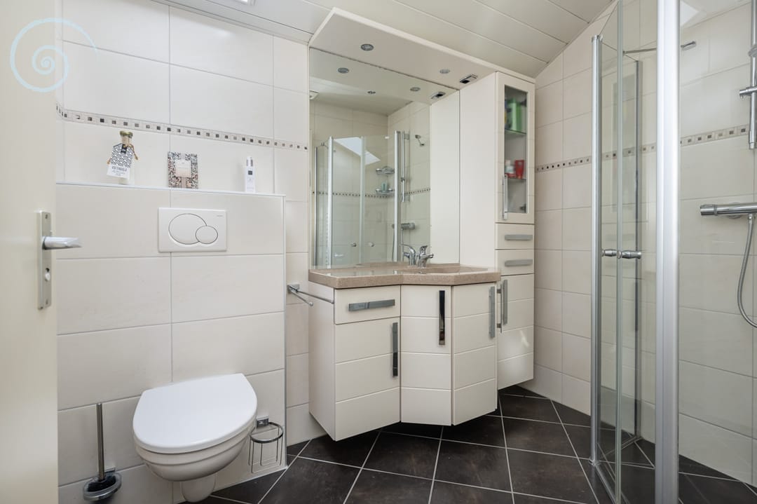 Foto 32 van Dirkdoensweg 4