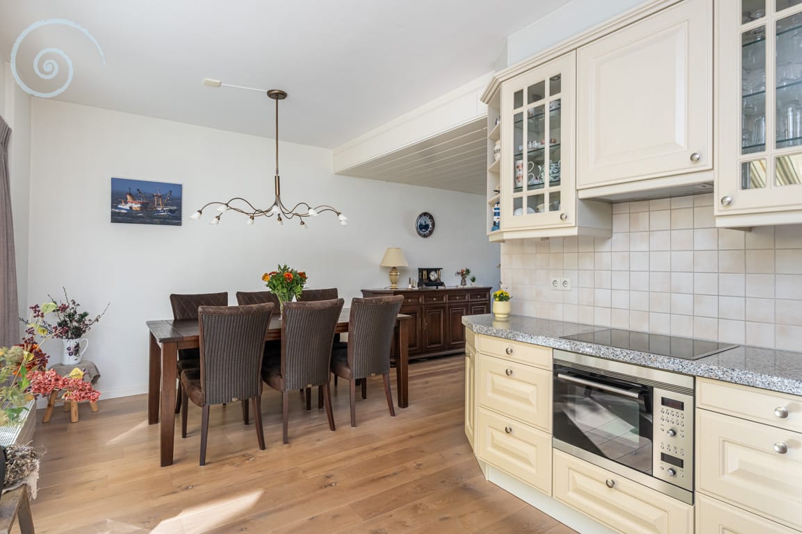 Foto 15 van Dirkdoensweg 4